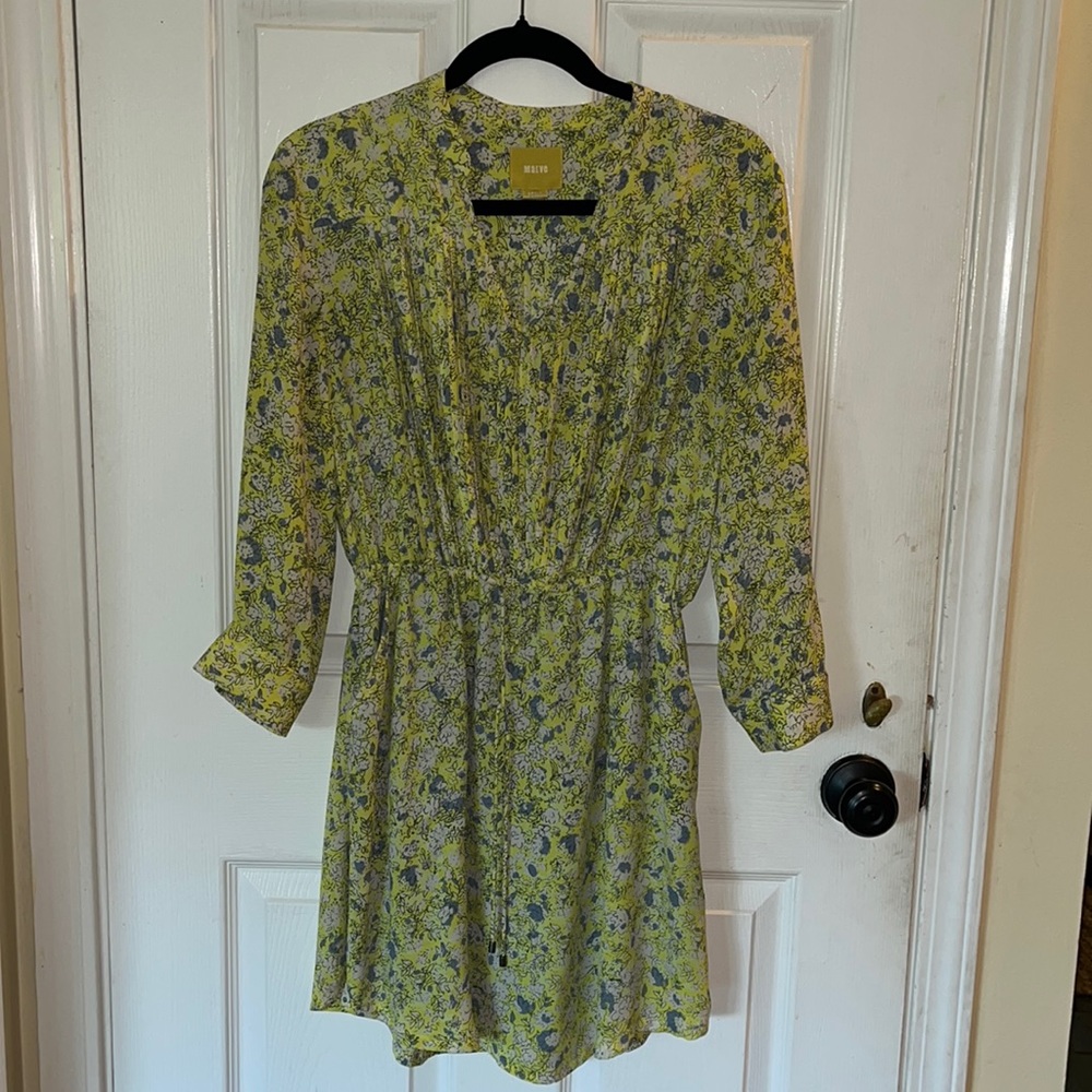Such a cute dress on!! Maeve floral dress long sleeves , yellow blue and white.
